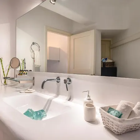 Cave By Llb - Sea & Sunset View Apartment Mykonos Town
